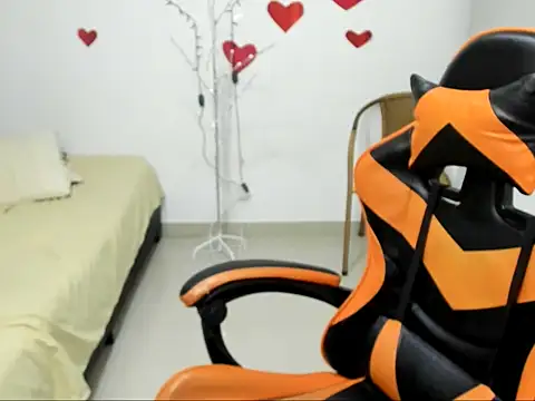 ashlan king online show from March 1, 2026, 4:12 am