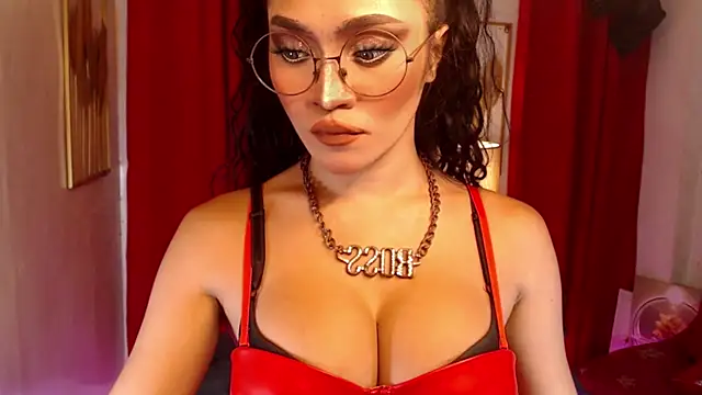 Goddess Quinnie online show from June 2, 2026, 9:42 am