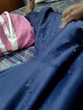 Bullboy8in online show from September 14, 2025, 12:27 pm