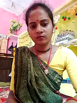 Snapshot of Hot_bbbb chatting on October 2, 2025, 8:40 am Hot bbbb online show from October 2, 2025, 8:40 am