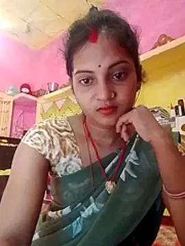 Snapshot of Hot_bbbb chatting on July 19, 2026, 6:00 am Hot bbbb online show from July 19, 2026, 6:00 am