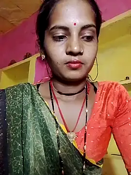 Snapshot of Hot_bbbb chatting on October 22, 2025, 4:17 pm Hot bbbb online show from October 22, 2025, 4:17 pm