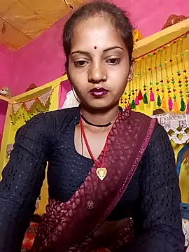 Snapshot of Hot_bbbb chatting on February 15, 2026, 11:03 pm Hot bbbb online show from February 15, 2026, 11:03 pm