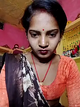 Snapshot of Hot_bbbb chatting on December 20, 2025, 8:12 pm Hot bbbb online show from December 20, 2025, 8:12 pm