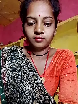 Snapshot of Hot_bbbb chatting on November 22, 2025, 10:52 pm Hot bbbb online show from November 22, 2025, 10:52 pm