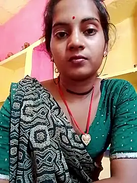 Snapshot of Hot_bbbb chatting on October 11, 2025, 7:53 am Hot bbbb online show from October 11, 2025, 7:53 am