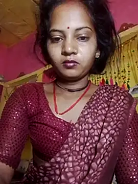 Snapshot of Hot_bbbb chatting on April 4, 2026, 11:33 pm Hot bbbb online show from April 4, 2026, 11:33 pm