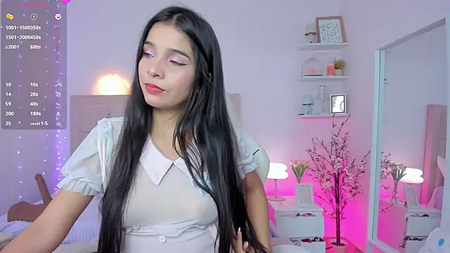 kim dreams18 online show from March 5, 2026, 11:43 pm