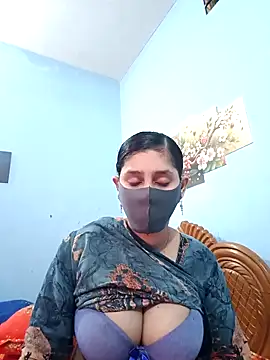 Snapshot of Cute_Faria chatting on March 16, 2026, 3:47 am Cute Faria online show from March 16, 2026, 3:47 am