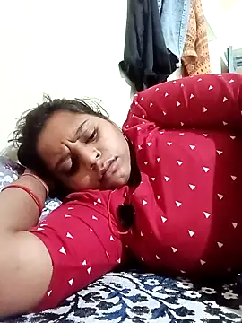 Hot crety online show from June 17, 2026, 10:52 pm