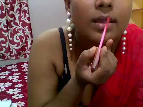 cute girl007 online show from June 25, 2026, 5:45 am