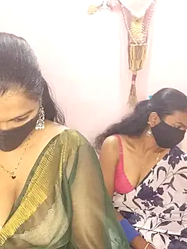 Snapshot of sneha_bebo chatting on June 26, 2026, 2:23 pm sneha bebo online show from June 26, 2026, 2:23 pm