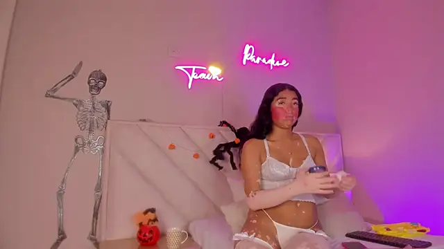  wendy x online show from November 1, 2025, 11:37 am