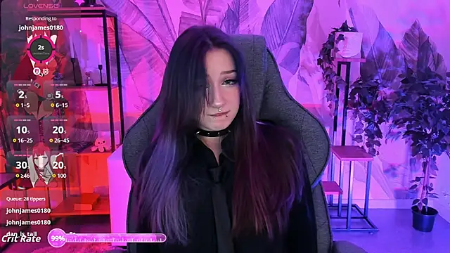 LiliLuna online show from September 24, 2025, 10:27 pm