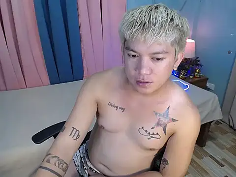 Snapshot of Fuckboii_intown chatting on July 5, 2026, 9:05 am Fuckboii intown online show from July 5, 2026, 9:05 am