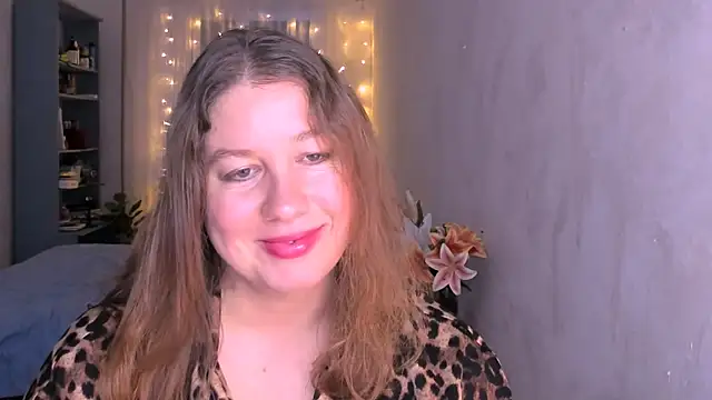 NancySanders online show from December 2, 2025, 10:17 am