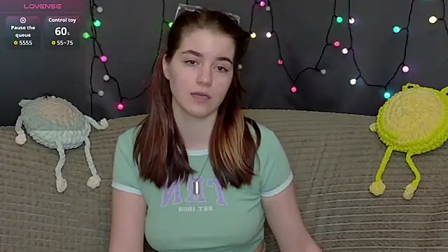 ElzaBlis online show from January 10, 2026, 2:56 pm