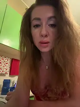 MarinaDiva11 74 online show from May 7, 2026, 8:01 pm