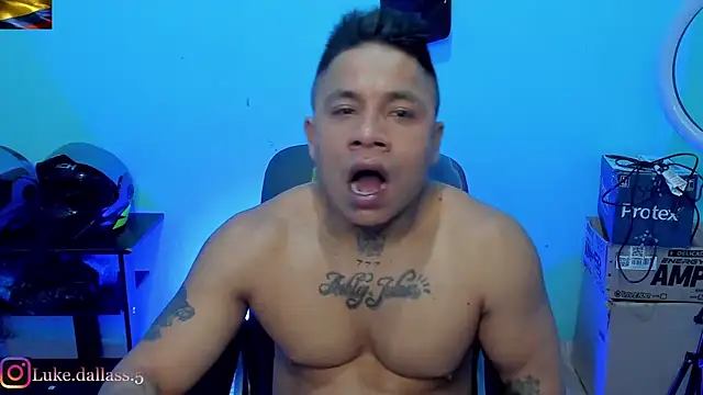 Snapshot of zeus_7777 chatting on March 8, 2026, 11:02 am zeus 7777 online show from March 8, 2026, 11:02 am