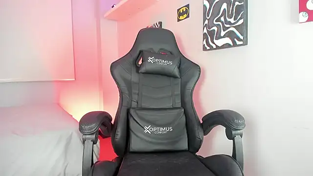 Snapshot of mathewconelly chatting on March 26, 2026, 12:53 am mathewconelly online show from March 26, 2026, 12:53 am