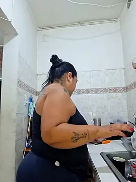 NARNYALABELLA online show from October 31, 2025, 12:24 pm