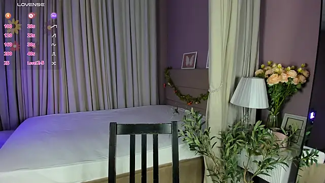 Snapshot of Rina_Panic chatting on August 6, 2026, 1:11 am Rina Panic online show from August 6, 2026, 1:11 am