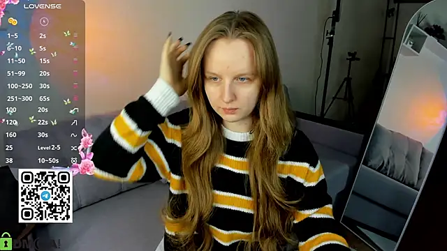 Rina Panic online show from February 16, 2026, 12:42 am