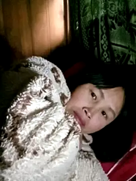 maple694 online show from January 8, 2026, 2:06 am