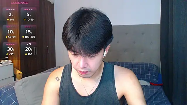 Addictiveboi online show from October 5, 2025, 3:52 am