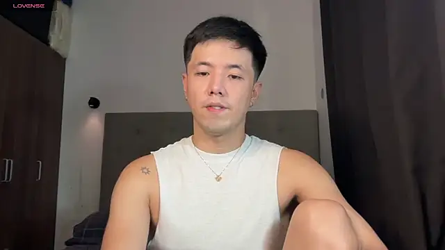 Addictiveboi online show from April 29, 2026, 5:00 am
