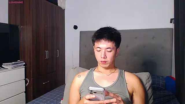 Addictiveboi online show from March 4, 2026, 3:58 am