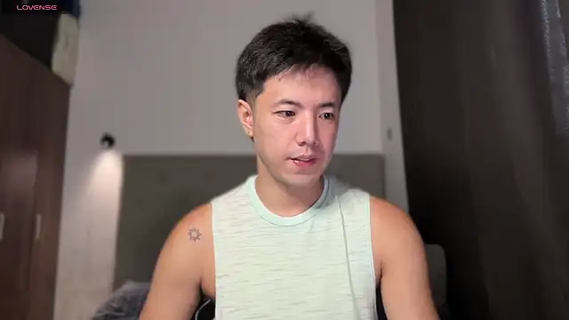 Addictiveboi online show from July 30, 2026, 4:11 am
