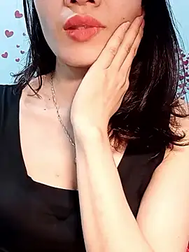 Snapshot of Hinna_x chatting on March 9, 2026, 1:36 pm Hinna x online show from March 9, 2026, 1:36 pm