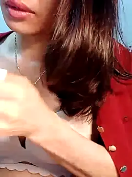 Snapshot of Hinna_x chatting on March 18, 2026, 9:04 pm Hinna x online show from March 18, 2026, 9:04 pm