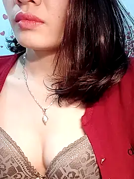 Snapshot of Hinna_x chatting on February 4, 2026, 3:07 pm Hinna x online show from February 4, 2026, 3:07 pm