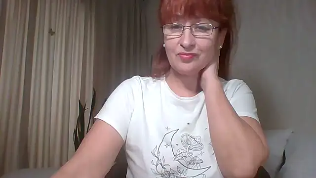 Snapshot of Marellaa chatting on February 25, 2026, 12:27 pm Marellaa online show from February 25, 2026, 12:27 pm