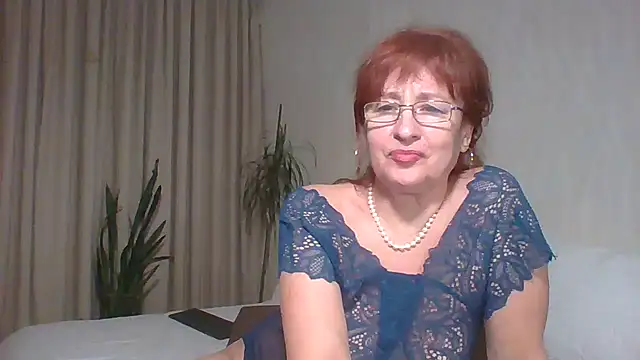 Marellaa online show from April 2, 2026, 9:32 pm