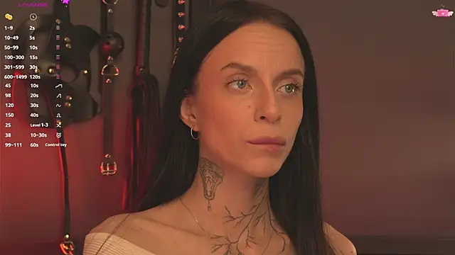 livia starwars online show from September 8, 2025, 9:36 pm