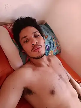 RuiMaddoox online show from November 26, 2025, 1:33 pm