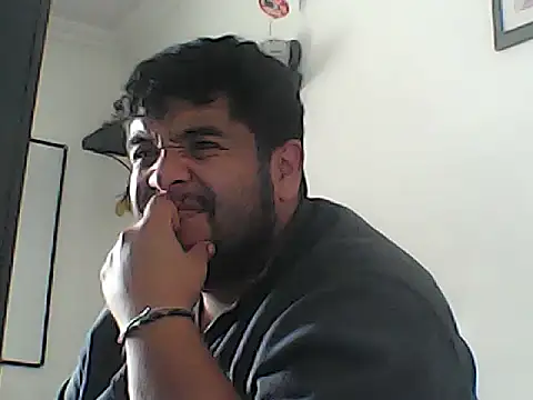 Rolo-Sumiso online show from October 1, 2025, 1:37 pm