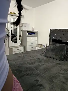 asumi 18 online show from March 10, 2026, 12:58 am