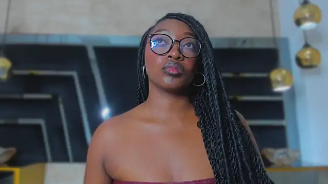 YallianaBrooks online show from July 28, 2026, 3:21 pm