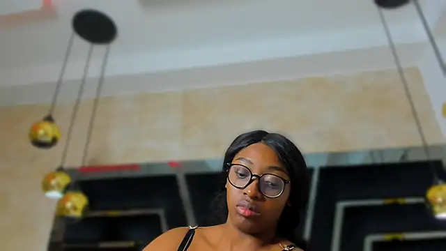 YallianaBrooks online show from June 20, 2026, 12:10 pm