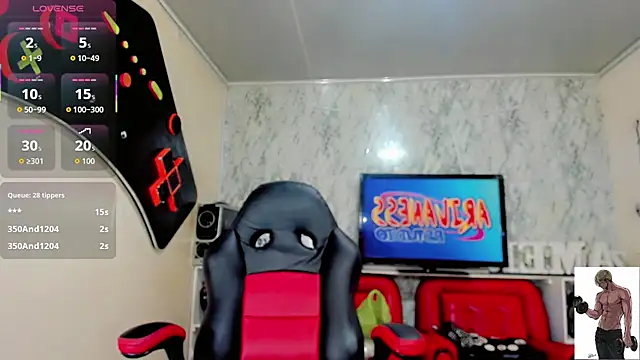 Madison Mujica online show from October 3, 2025, 11:12 am