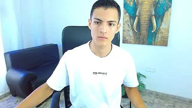Matiius18 online show from April 30, 2026, 1:29 pm
