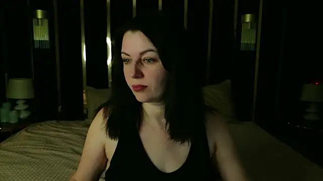 Nina Stane online show from March 31, 2026, 5:42 am