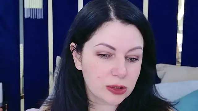 Nina Stane online show from October 2, 2025, 5:33 am