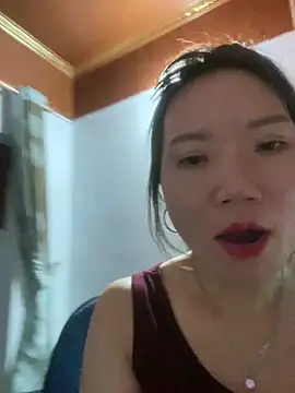 Snapshot of tttan1 chatting on August 8, 2026, 3:35 am tttan1 online show from August 8, 2026, 3:35 am