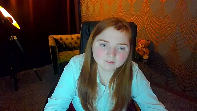 KattyRose8 online show from June 18, 2026, 6:02 pm