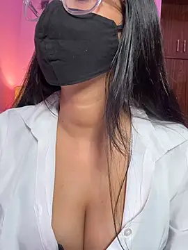 Neha18 online show from July 26, 2026, 7:21 pm